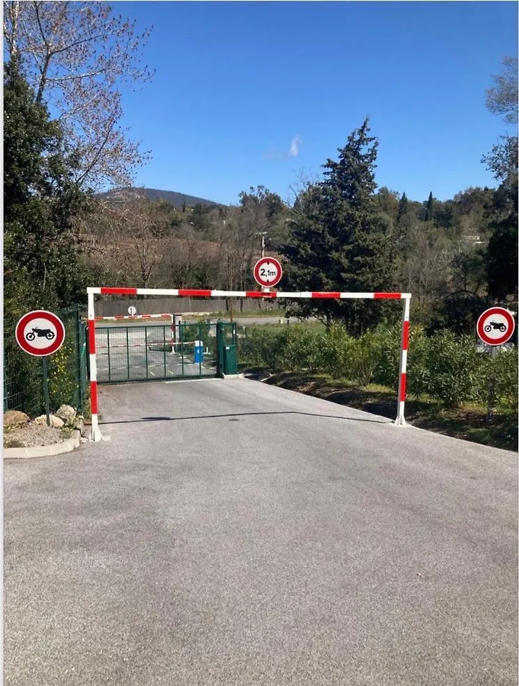 Les Restanques 30 Chenes Villa Grimaud 0*,  France